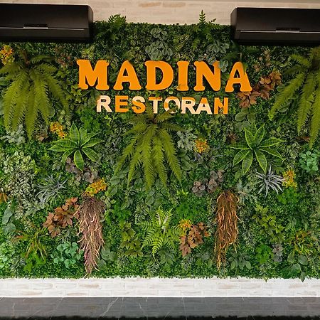 Madina-Zamzam Halal Hotels Group Baku Ngoại thất bức ảnh