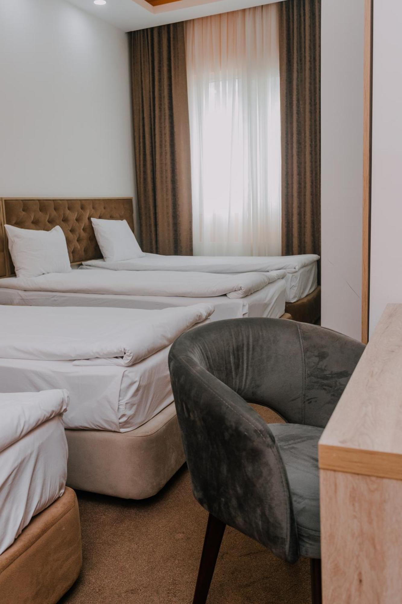 Madina-Zamzam Halal Hotels Group Baku Ngoại thất bức ảnh