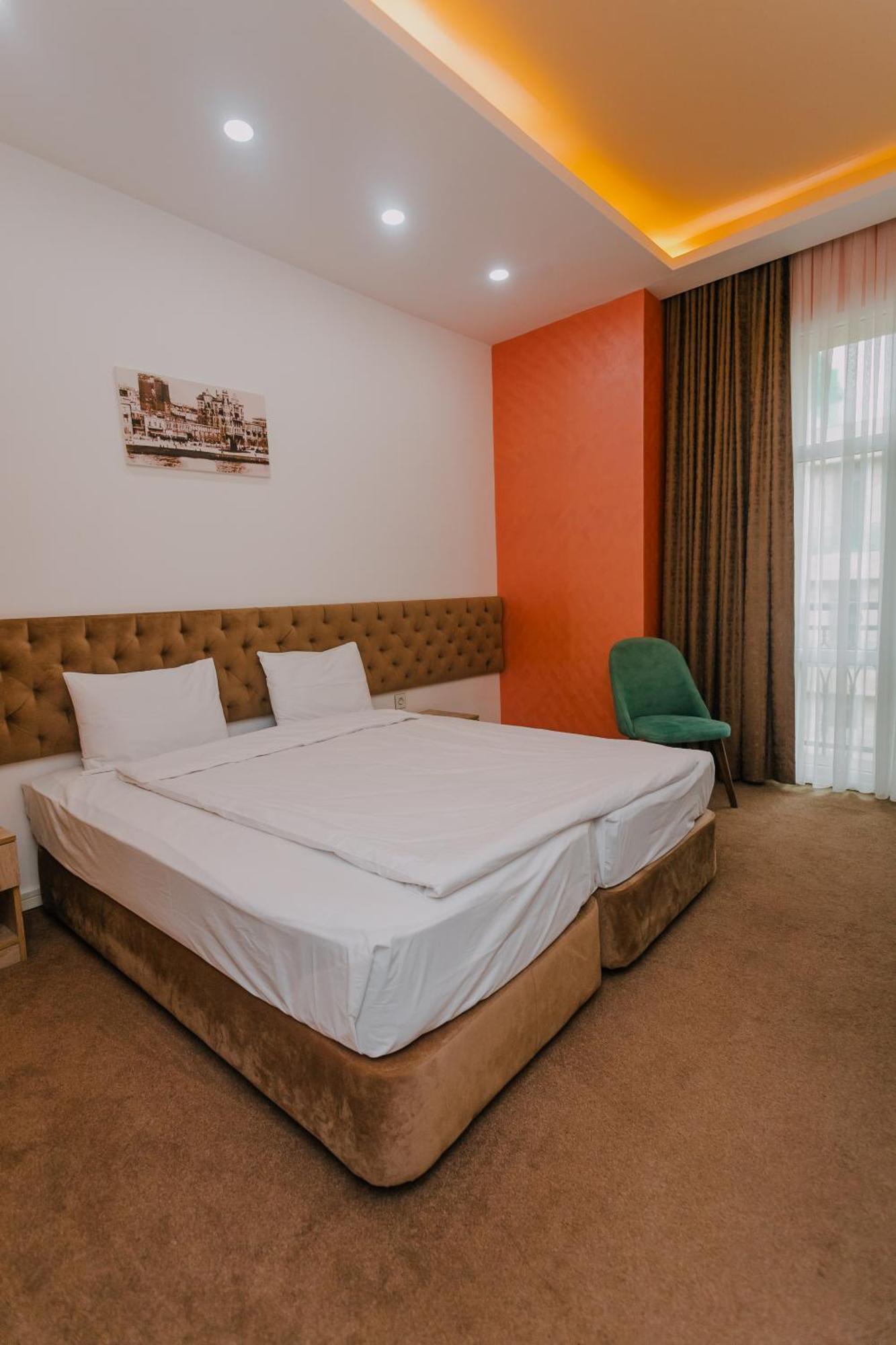 Madina-Zamzam Halal Hotels Group Baku Ngoại thất bức ảnh