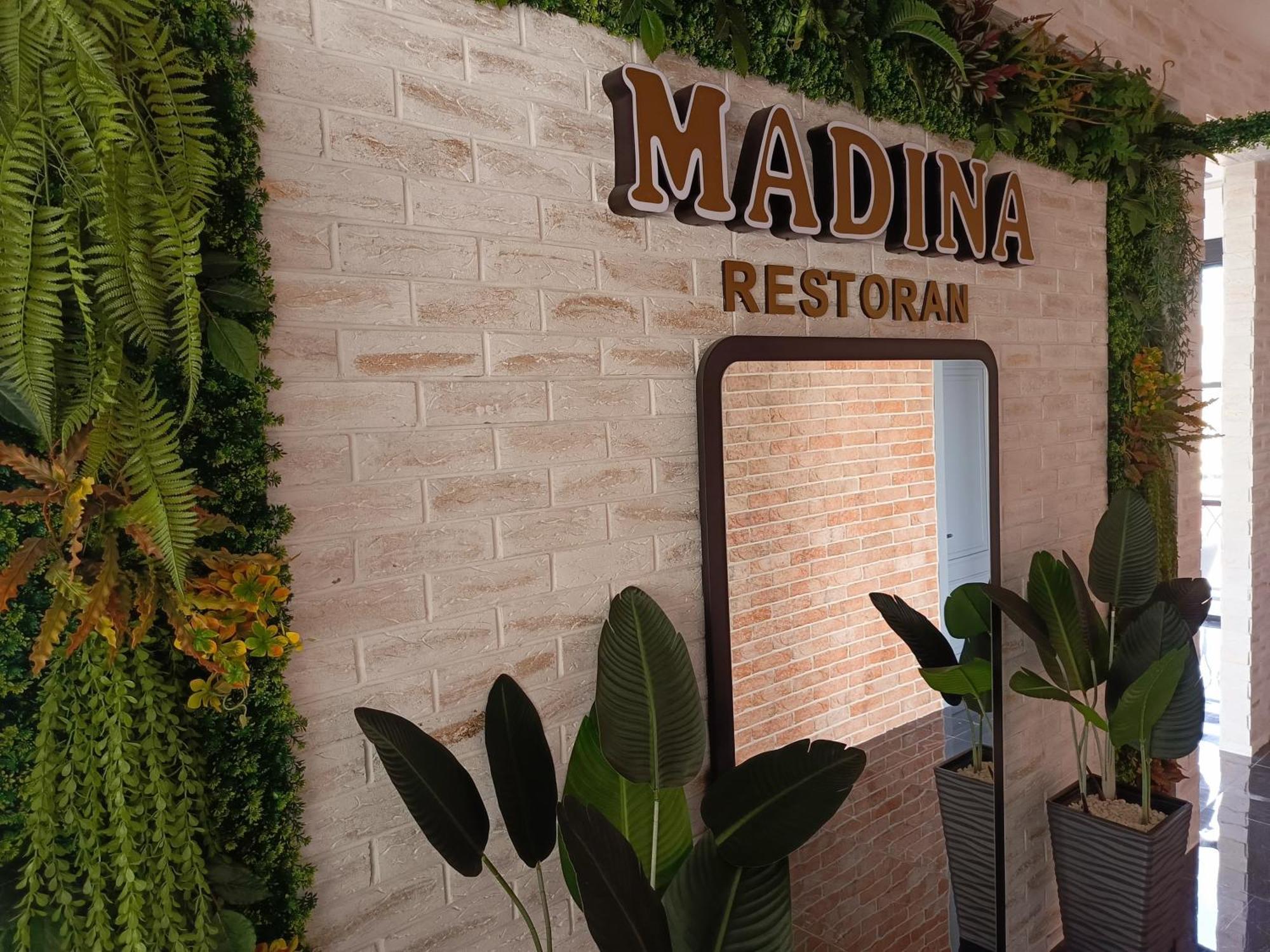 Madina-Zamzam Halal Hotels Group Baku Ngoại thất bức ảnh