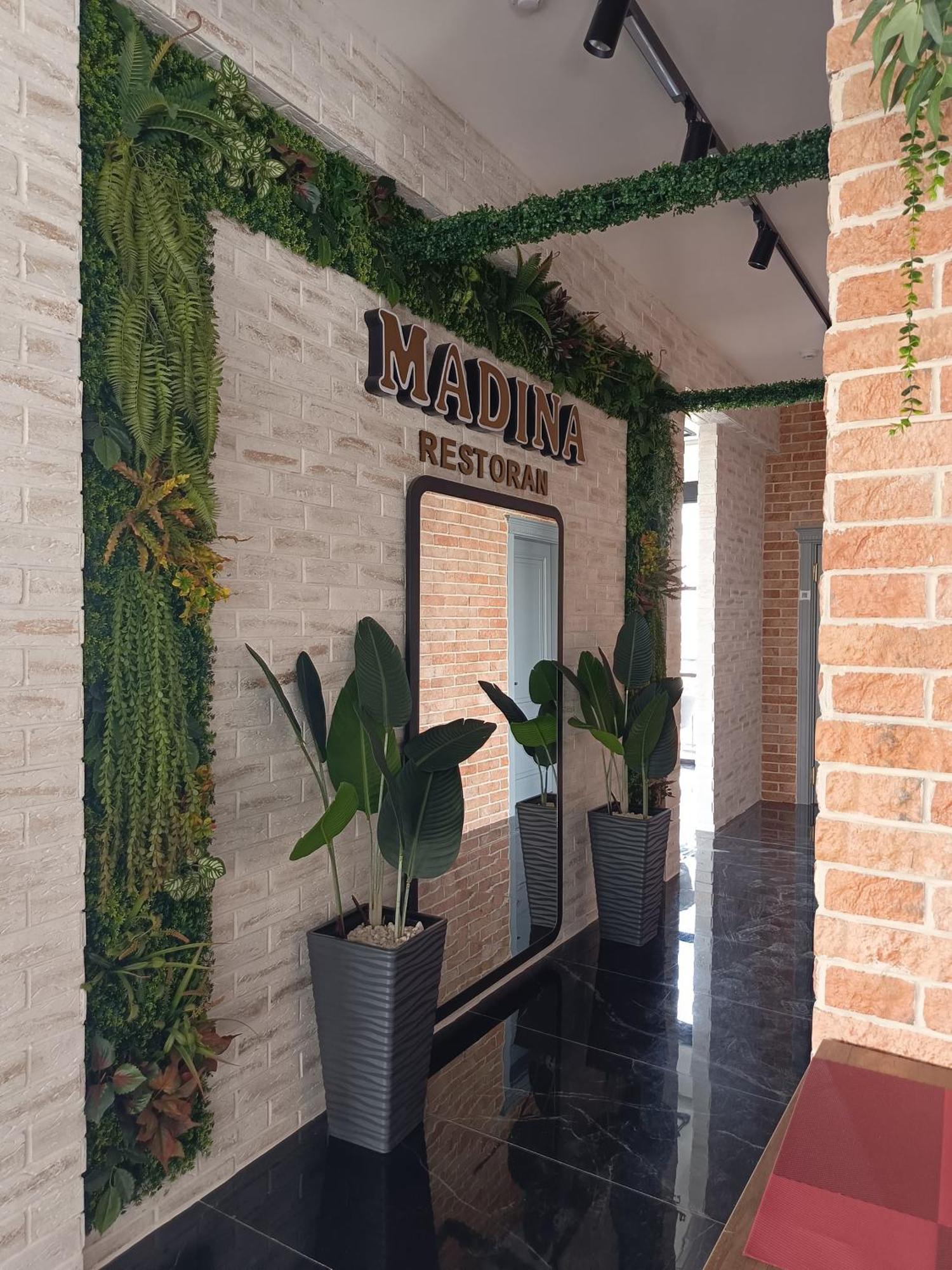 Madina-Zamzam Halal Hotels Group Baku Ngoại thất bức ảnh