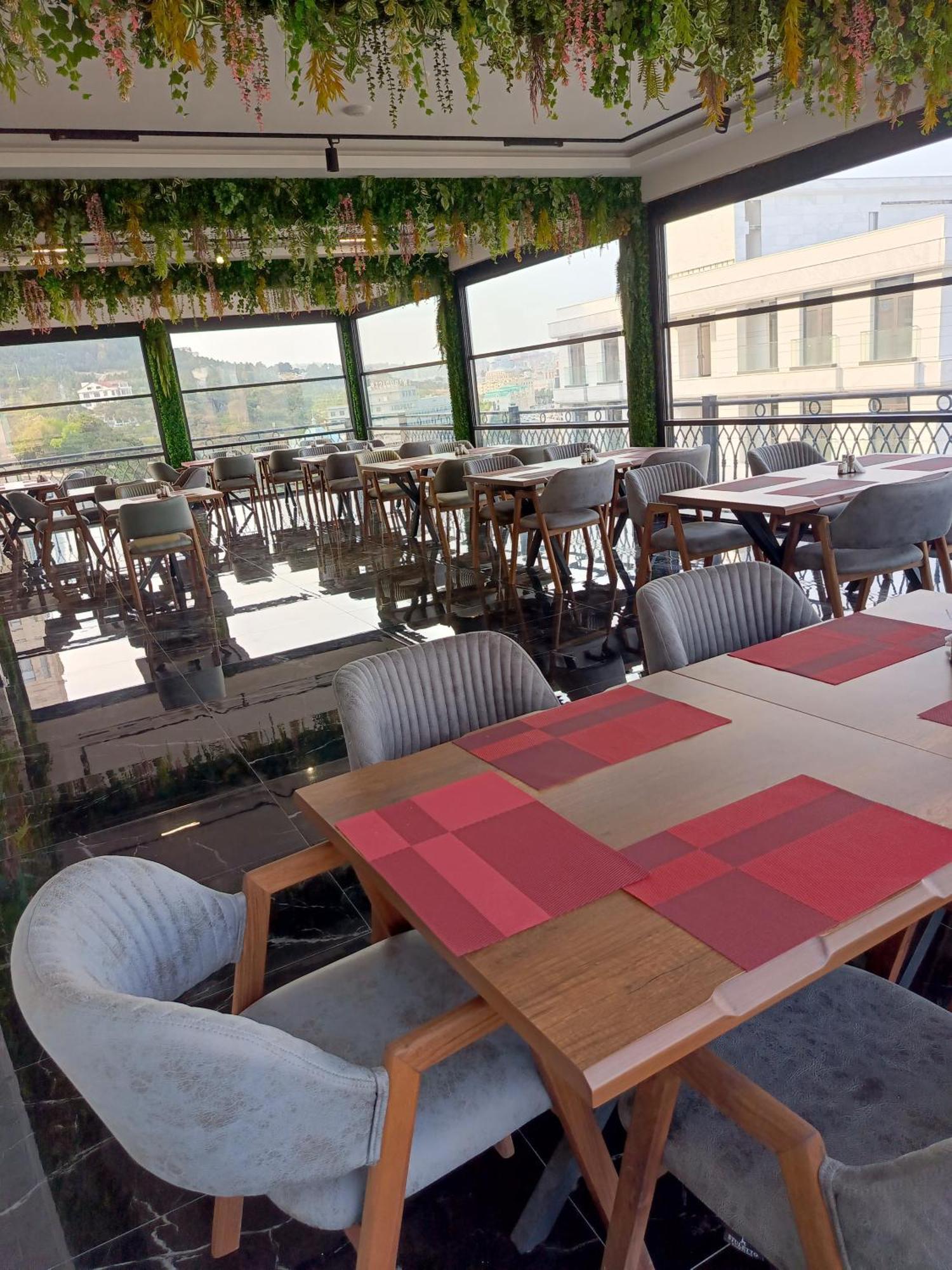 Madina-Zamzam Halal Hotels Group Baku Ngoại thất bức ảnh