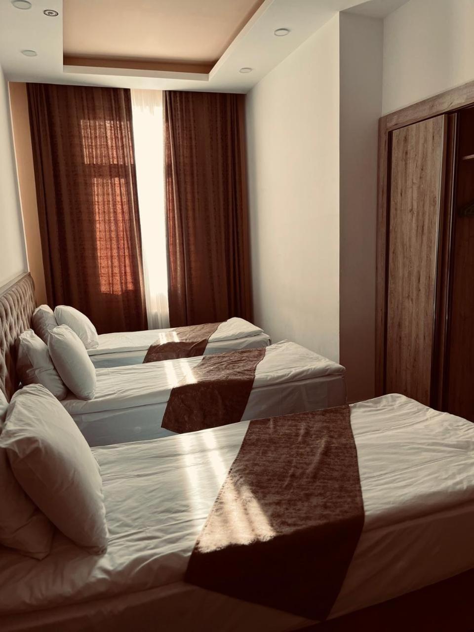 Madina-Zamzam Halal Hotels Group Baku Ngoại thất bức ảnh